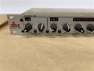dbx 166xs Professional Audio Compressor/Limiter/Gate Dynamic Processor